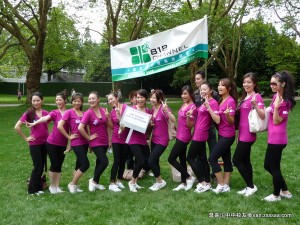 不仅仅有美丽的风景，更有漂亮的女孩子。