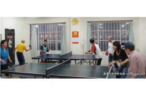 赛球聚餐暖身心